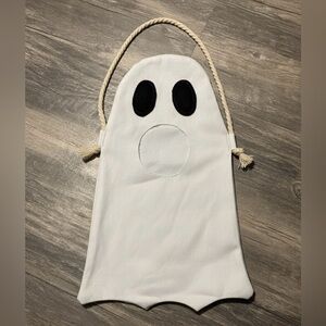 Ghost Shaped White Bag with Rope Handle